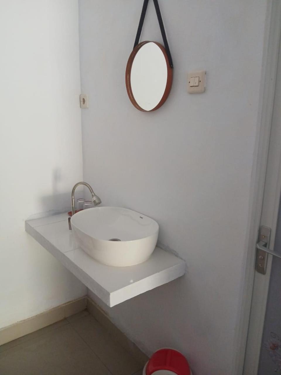 Renata Cottages Ohoililir エクステリア 写真
